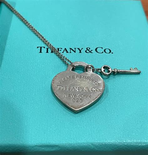 replica of tiffany and co key heart pendant|key with heart.